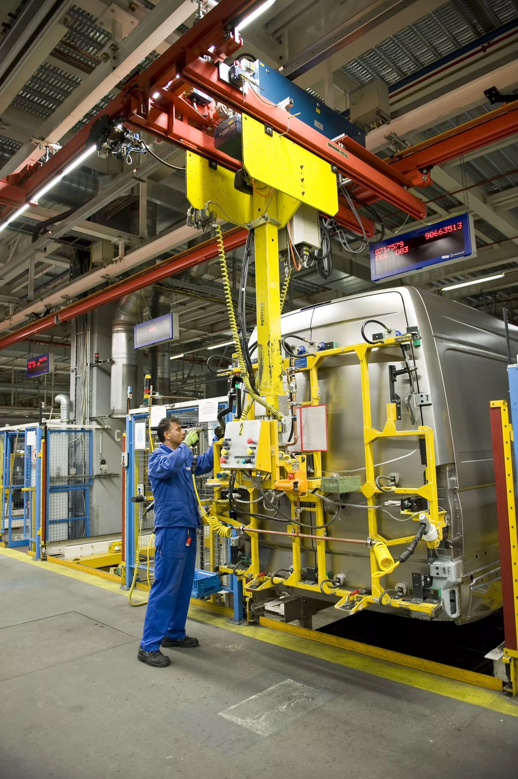 KBK cranes for manipulators