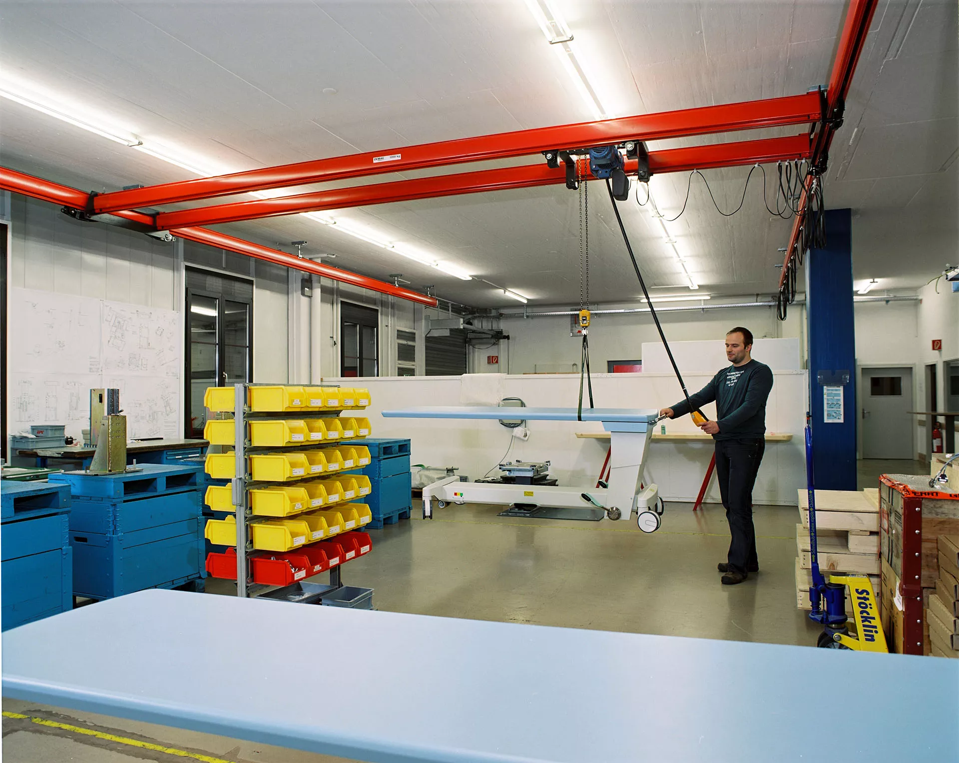 KBK single-girder suspension cranes