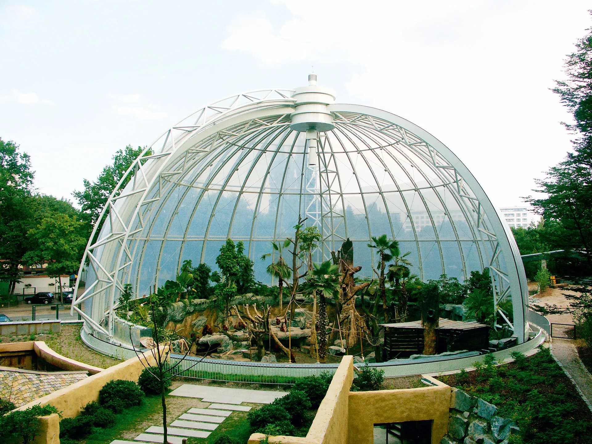 Angular geared motors